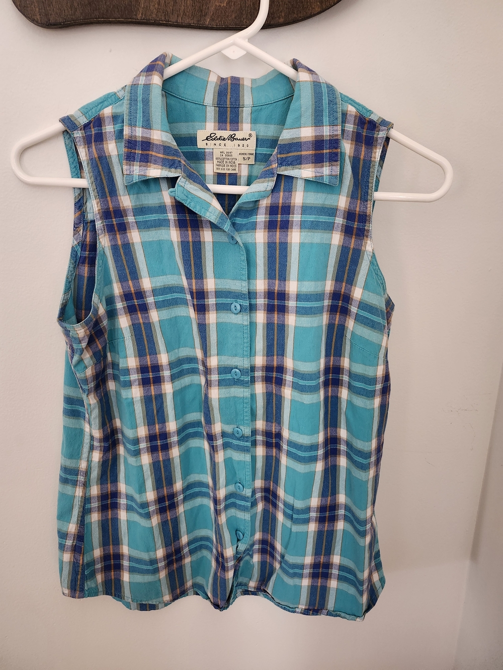 Eddie Bauer Turquoise Plaid Sleeveless Button-Up Top